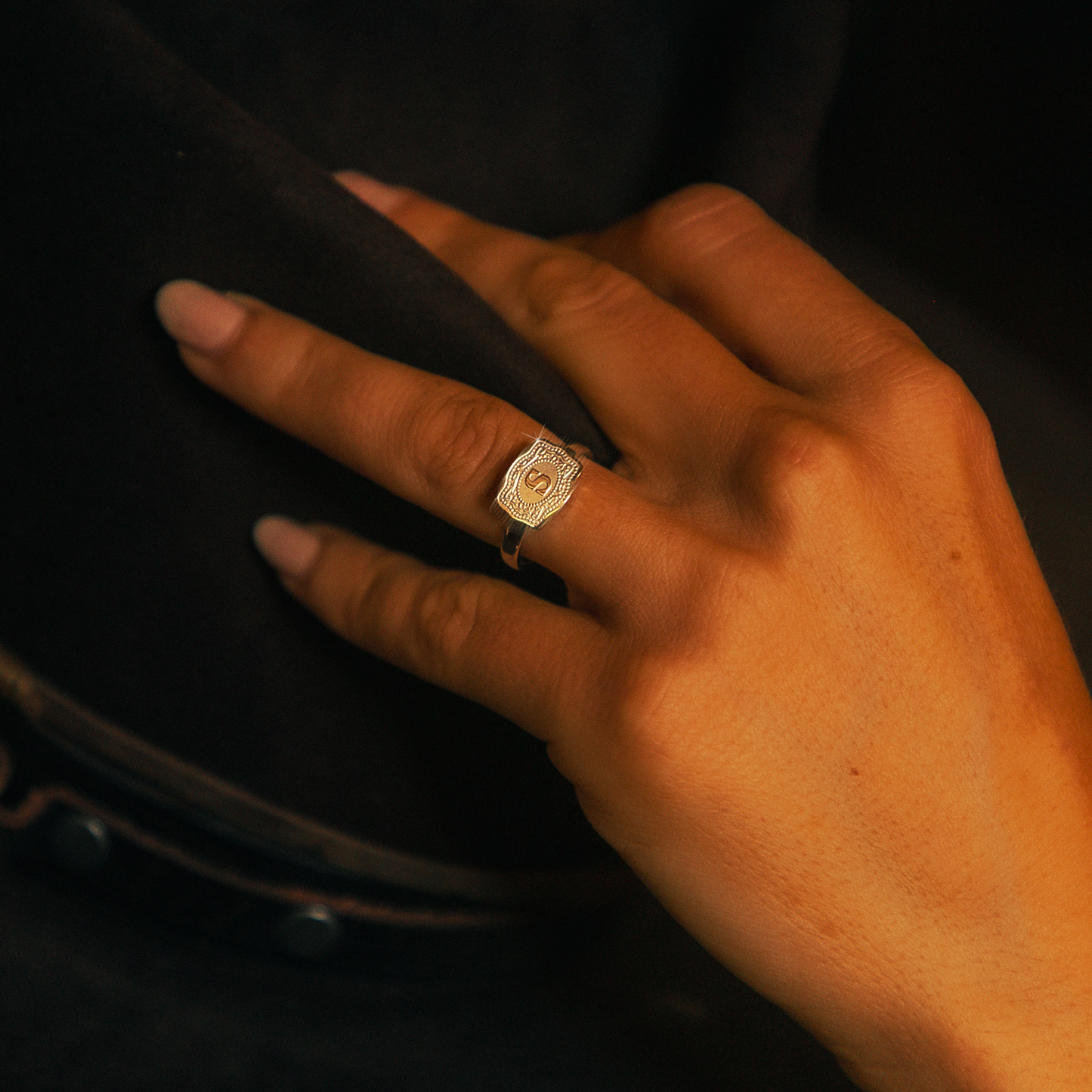 NEW SpurWest Ultra Mini Belt Buckle Ring (Initial) - Gold